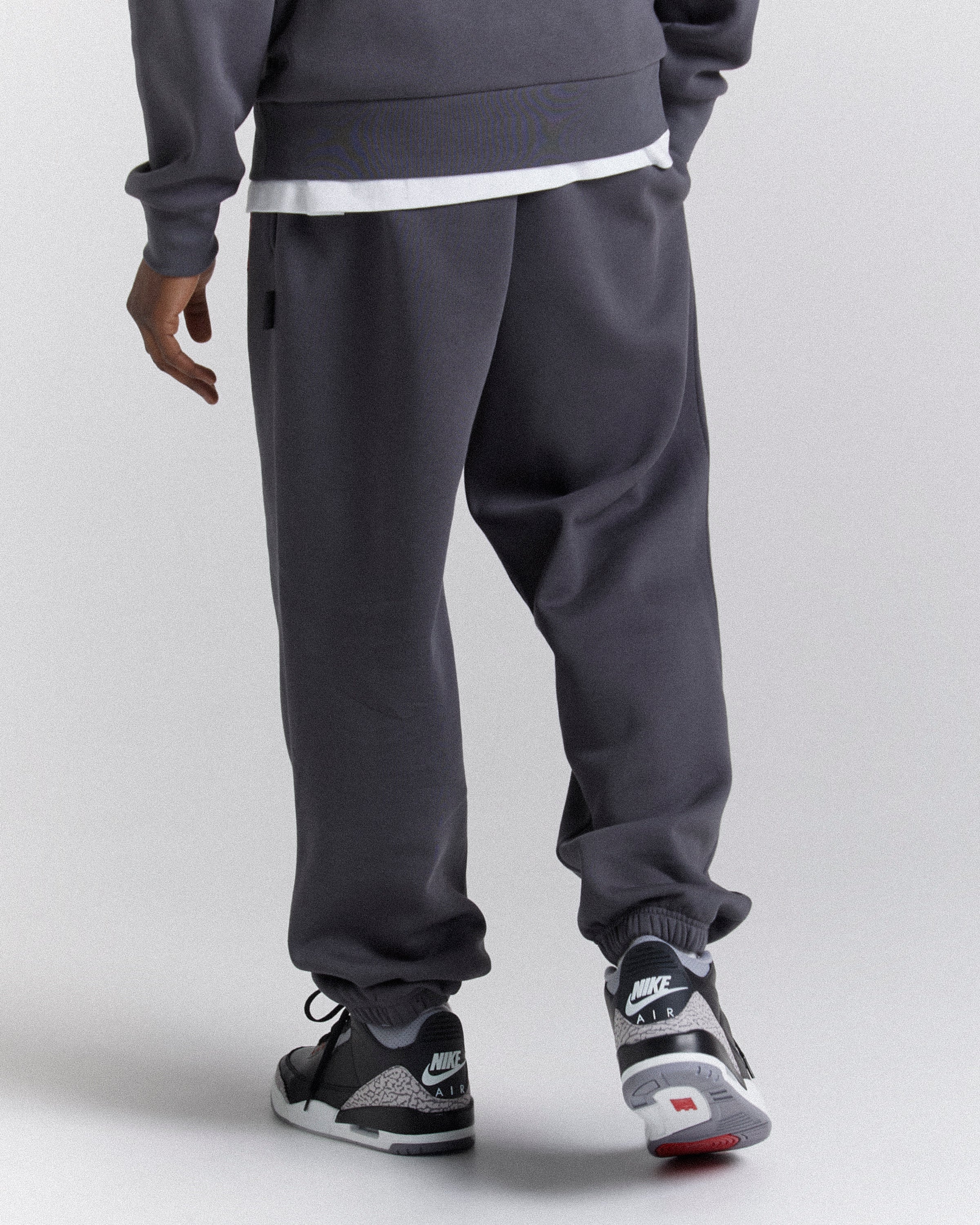 Crown Oversized Jogger - Grey/Black/Red - Image 3