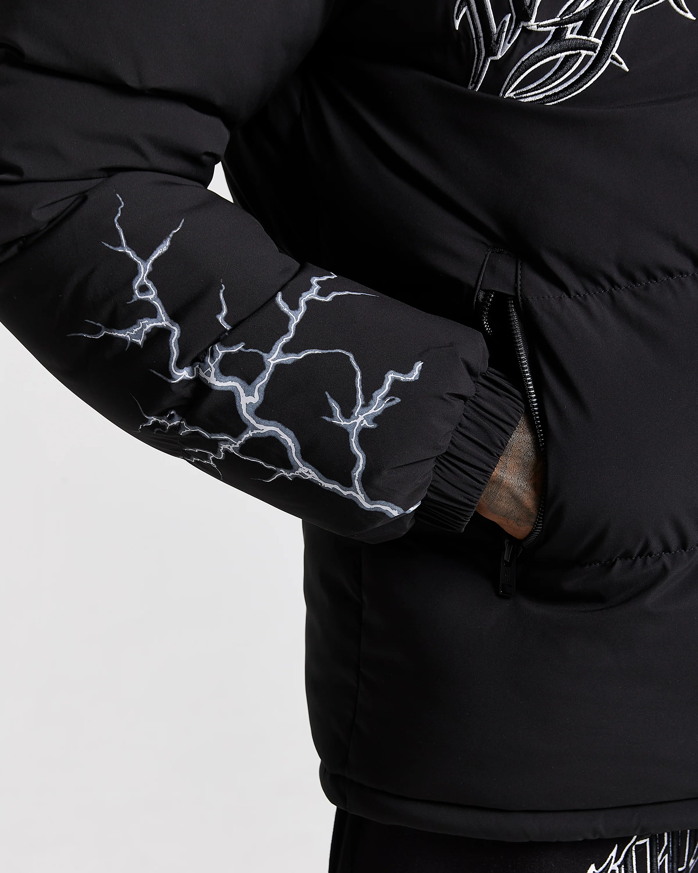 Dark Jacket - Black/White - Image 10