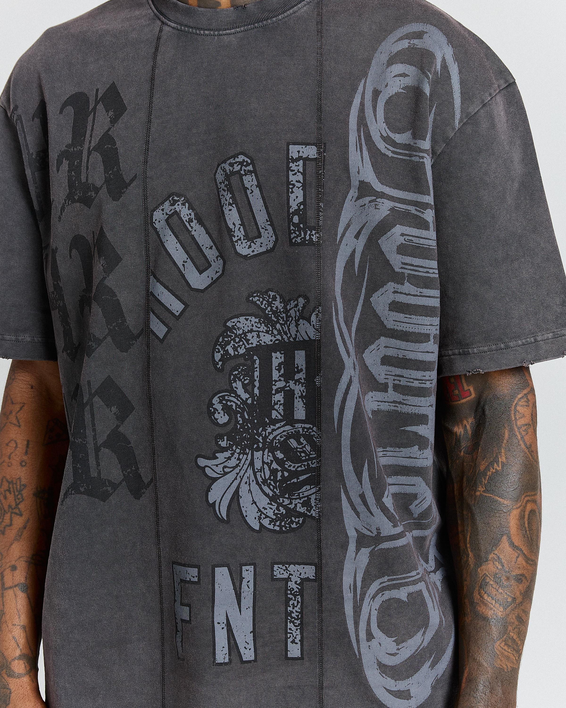 The Winner's Circle Divide Oversized T-Shirt - Grey - Image 4