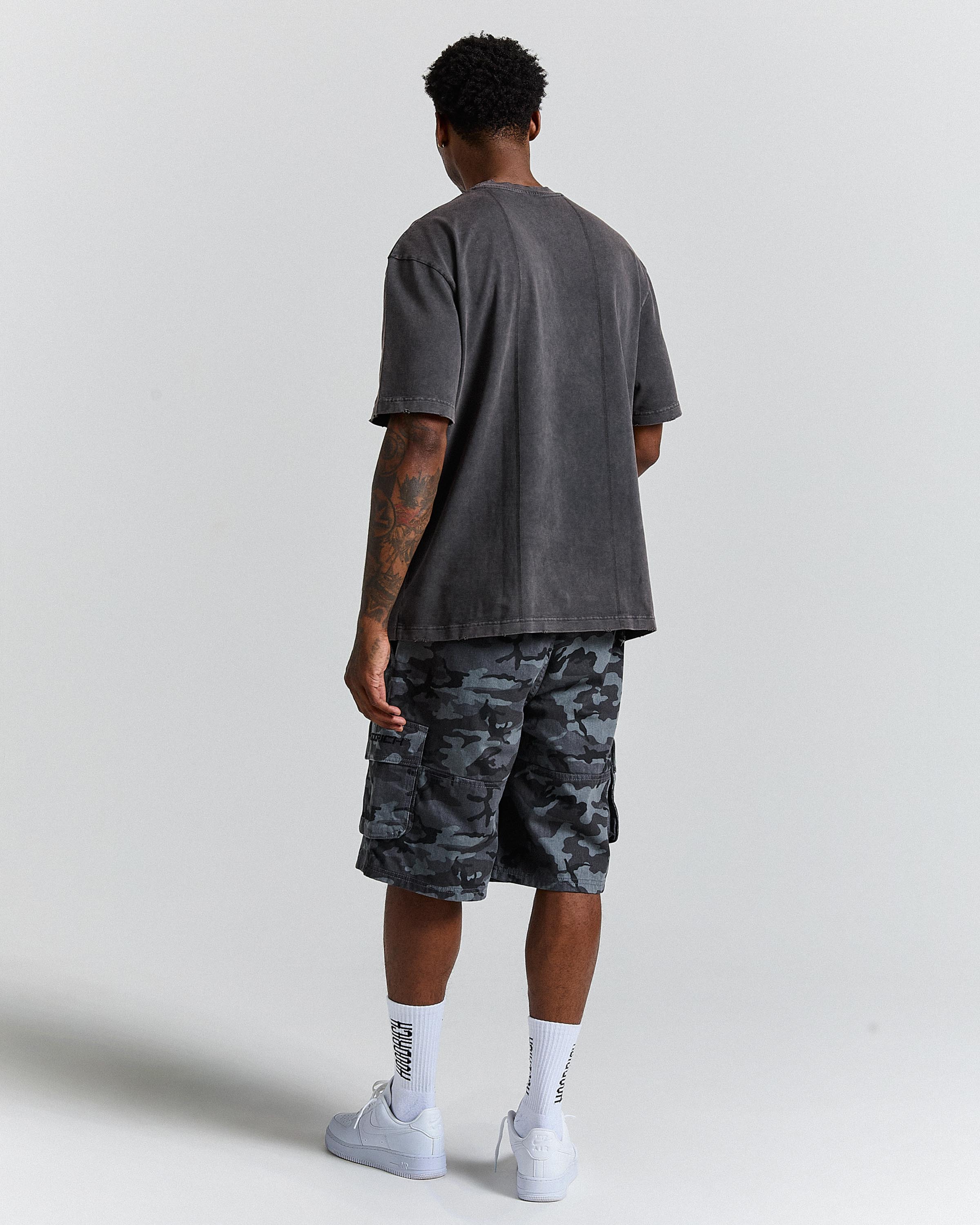 The Winner's Circle Divide Oversized T-Shirt - Grey - Image 7