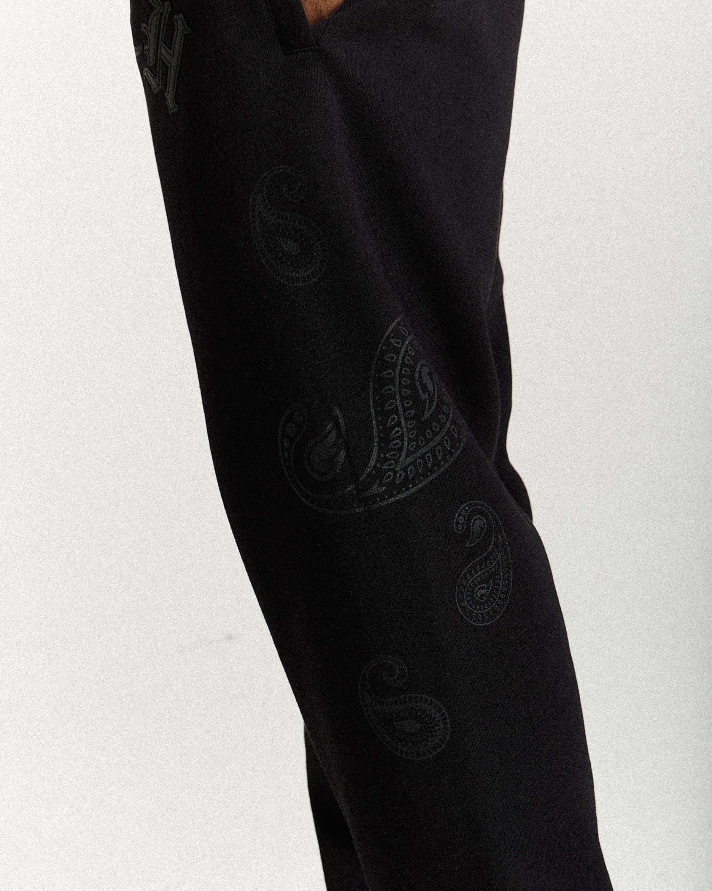 Inkline Oversized Joggers - Black - Image 7