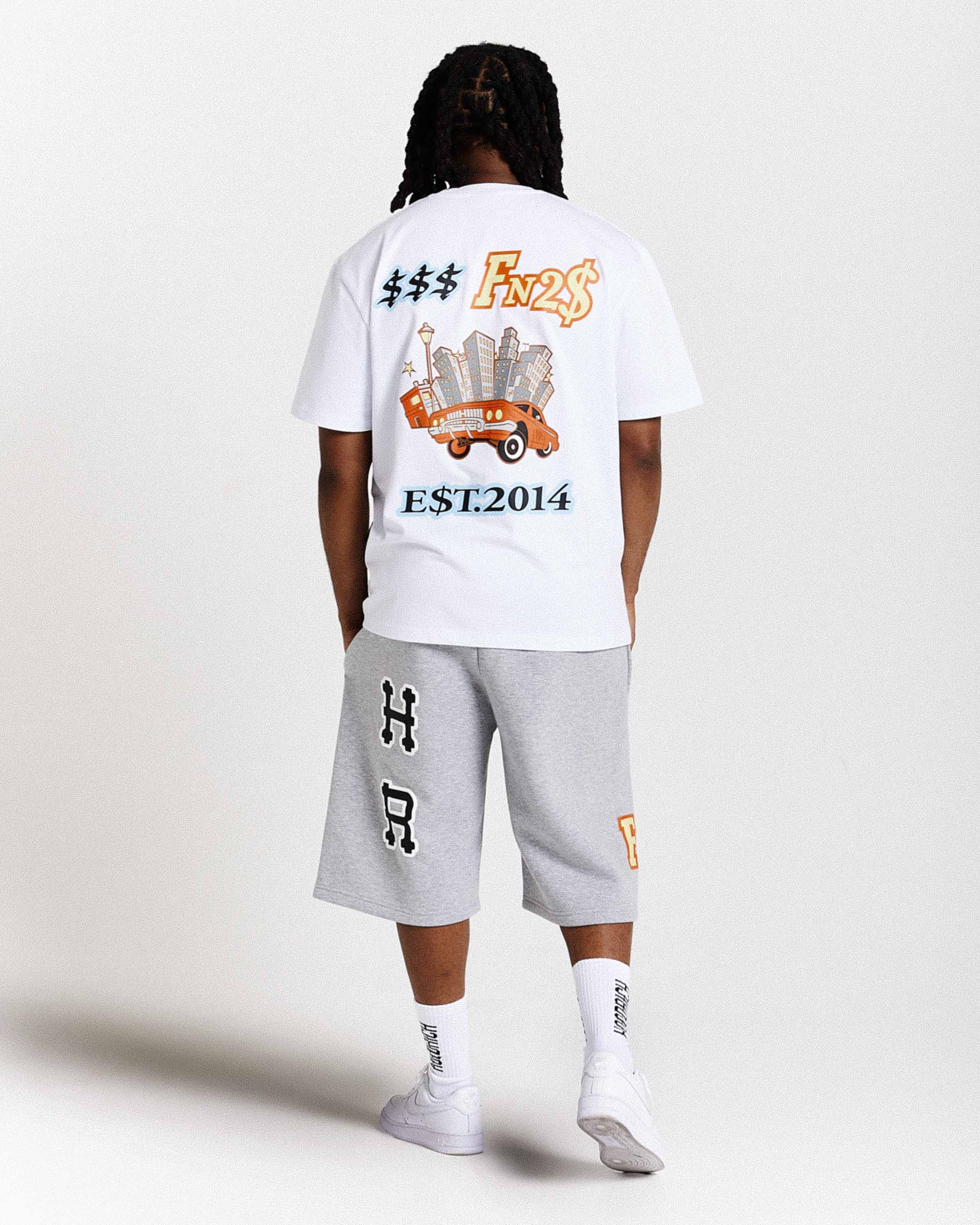 Loony Oversized Shorts - Dark Grey/White - Image 4