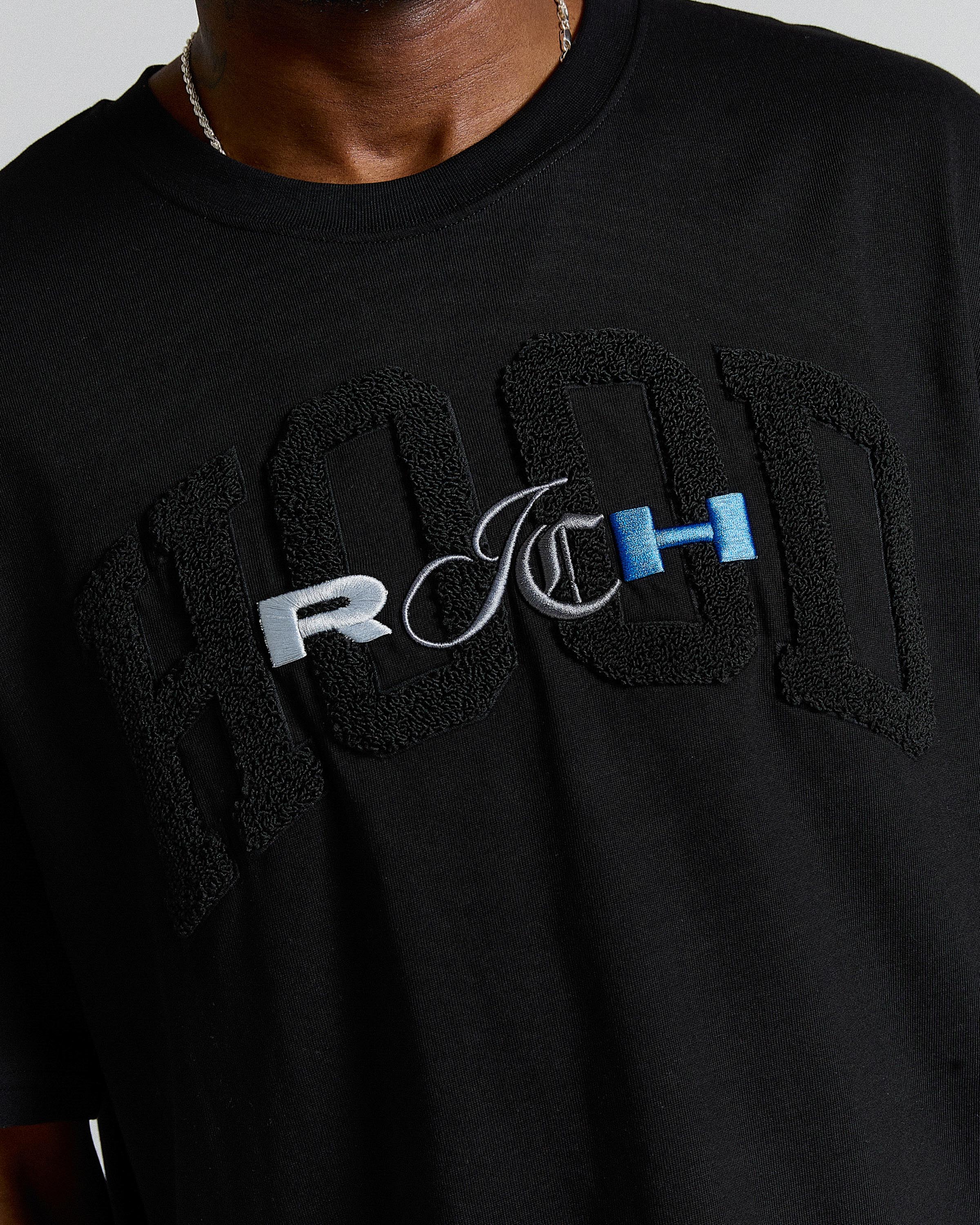Merit Oversized T-Shirt - Black/Blue - Image 4