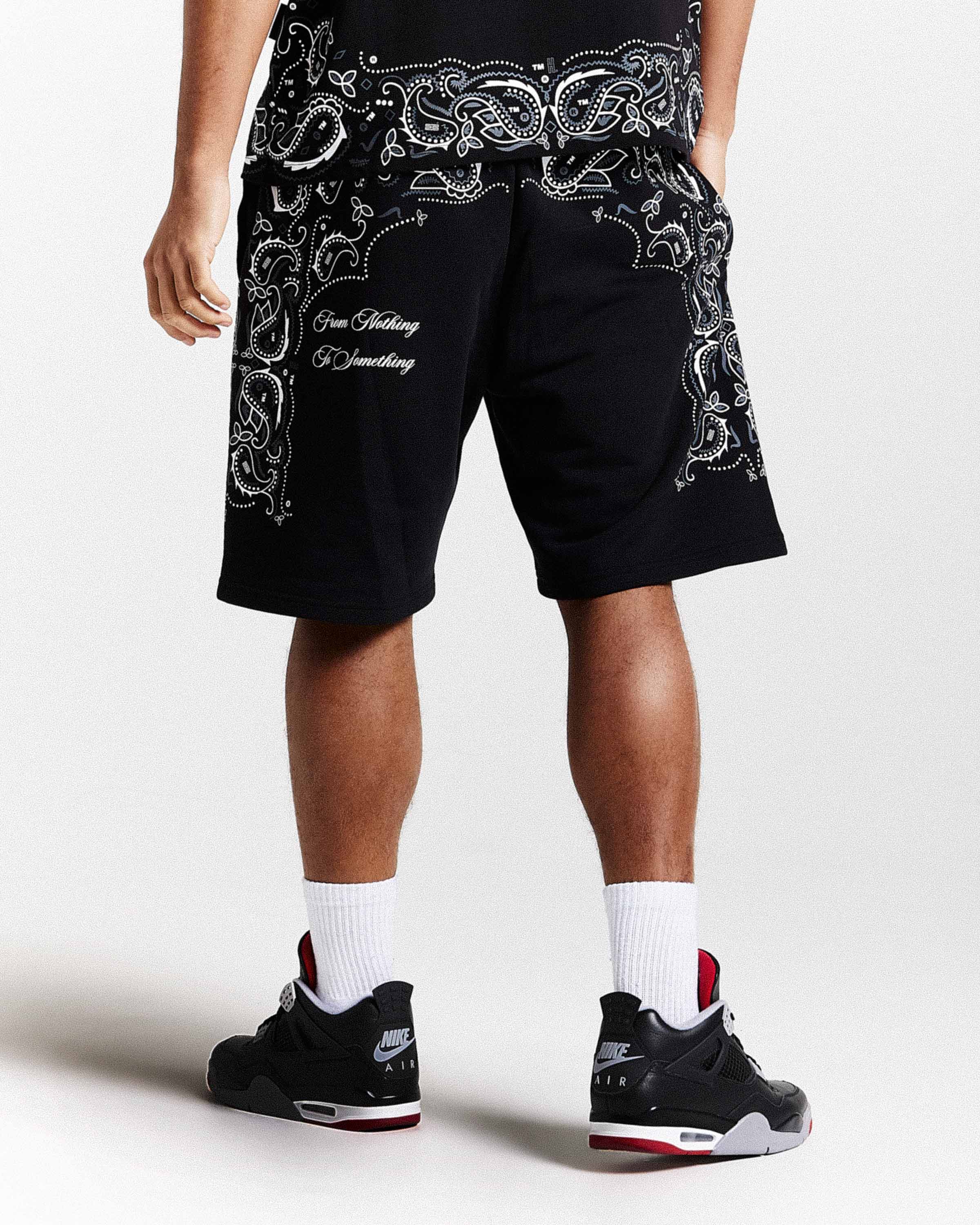 Motif Oversized Shorts - Black/White/Grey - Image 5