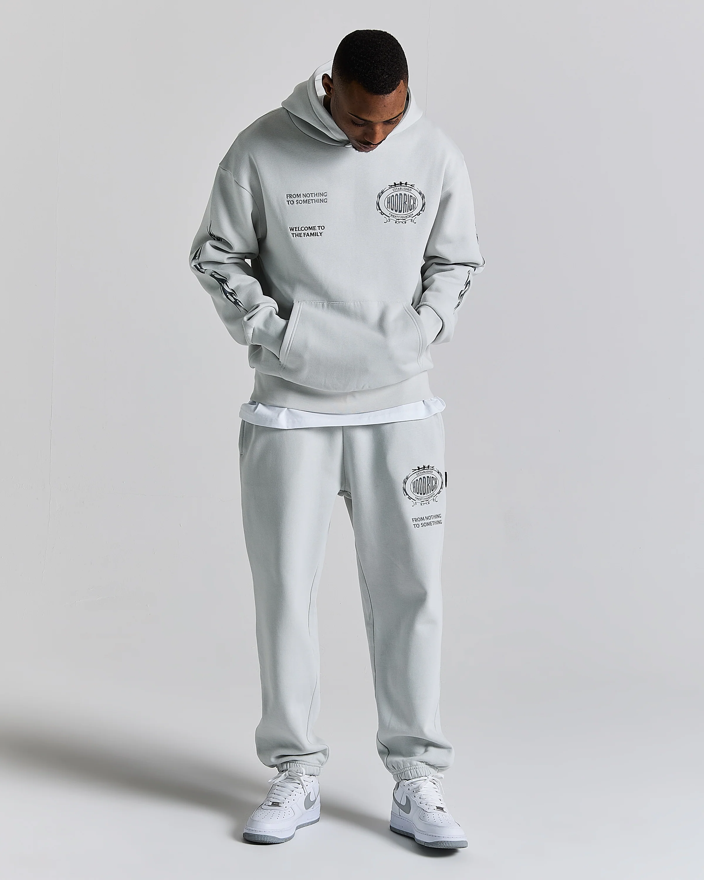 Noir Oversized Jogger - Light Grey/Black - Image 6