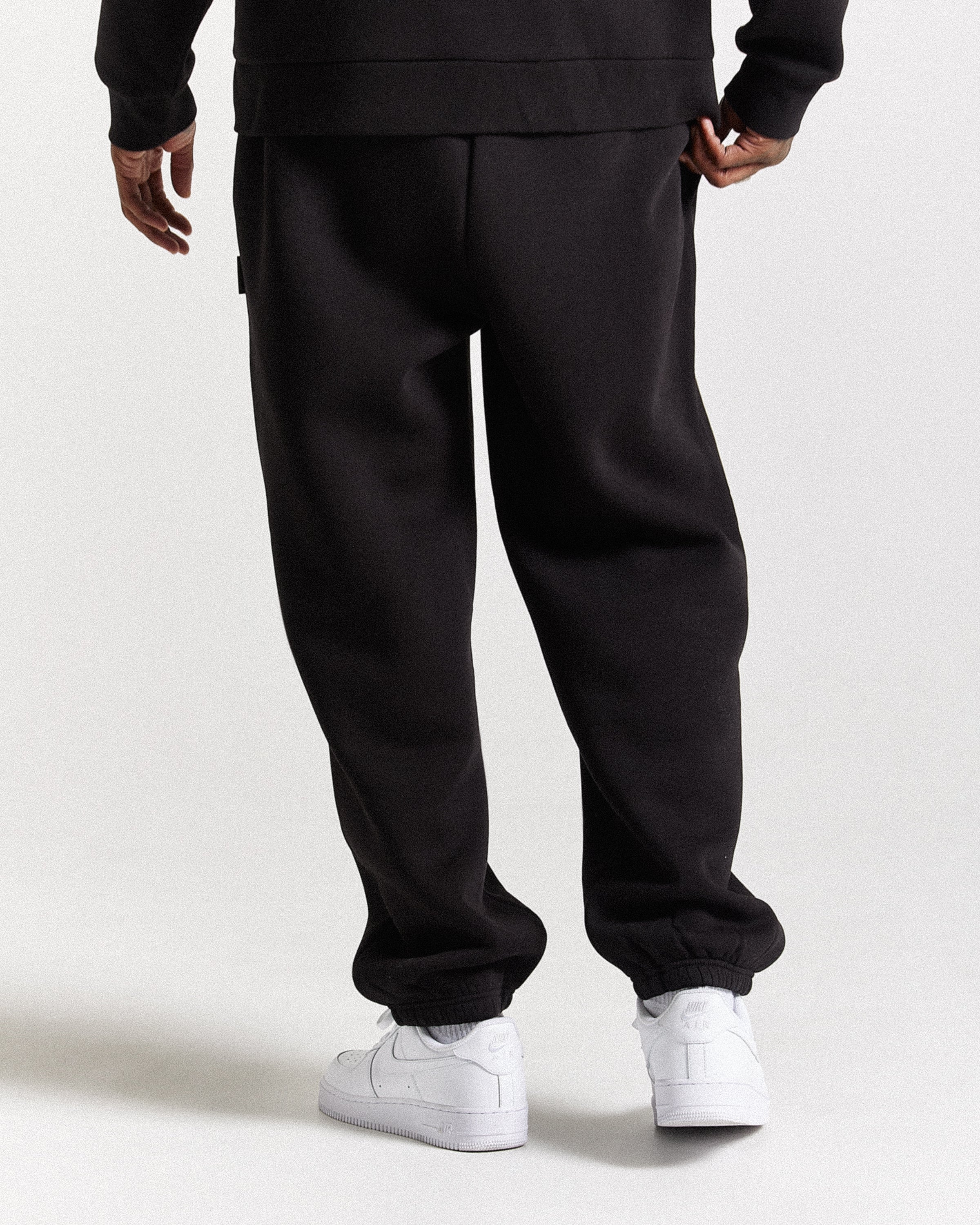 Midnight Oversized Jogger - Black/Chromatic - Image 5