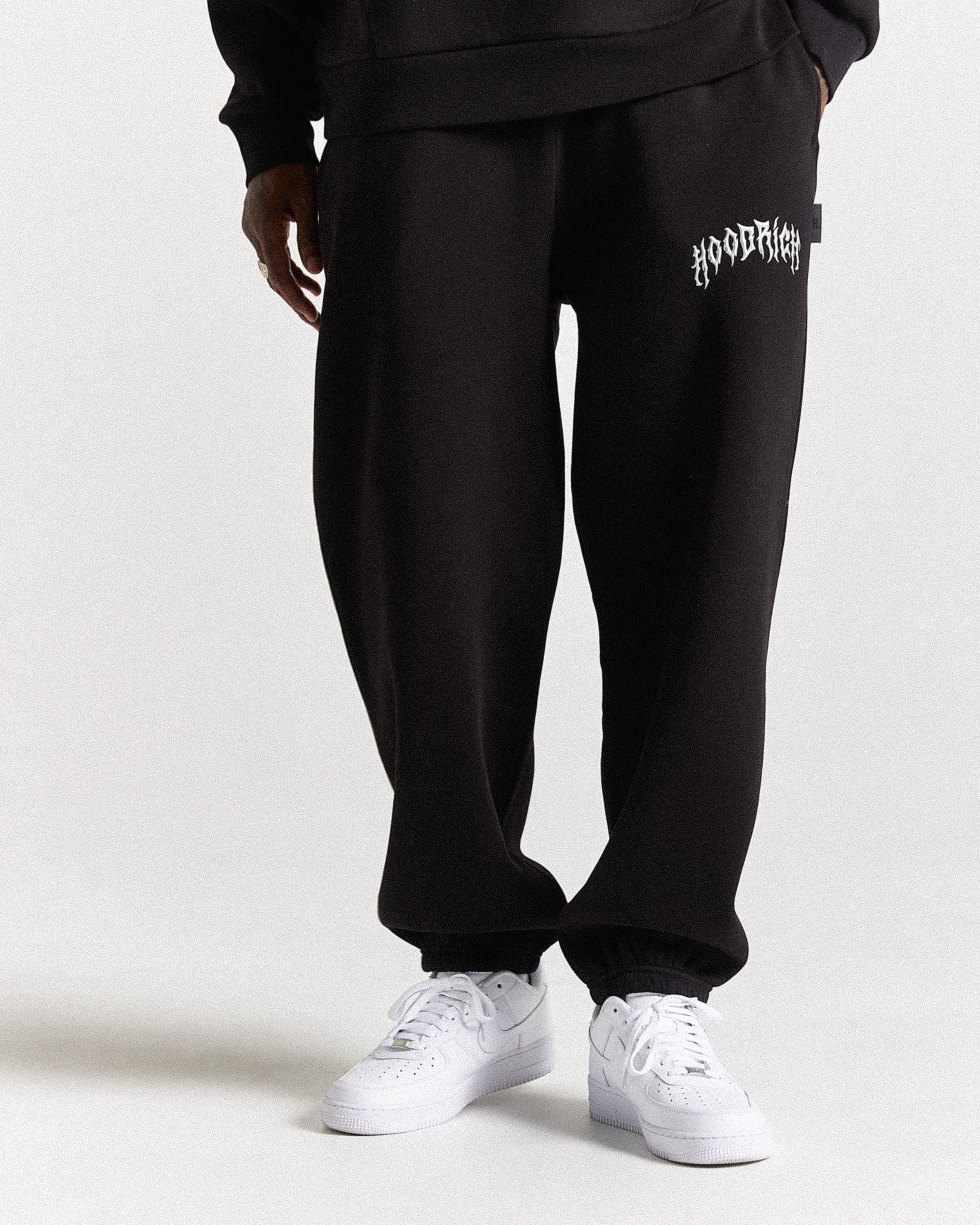 Midnight Oversized Jogger - Black/Chromatic - Image 7