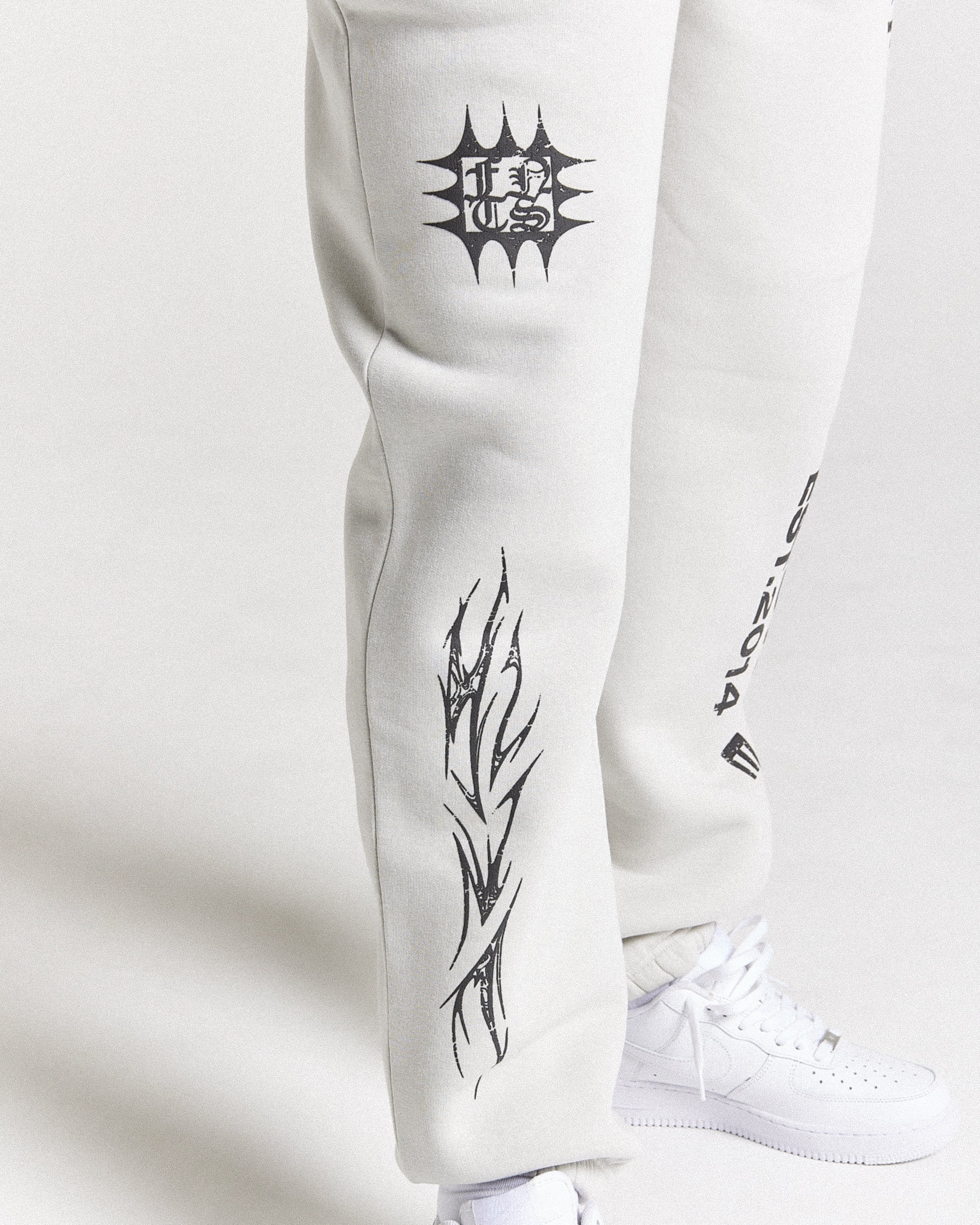 Vertigo Oversized Joggers - Off White/Black/Blue - Image 3