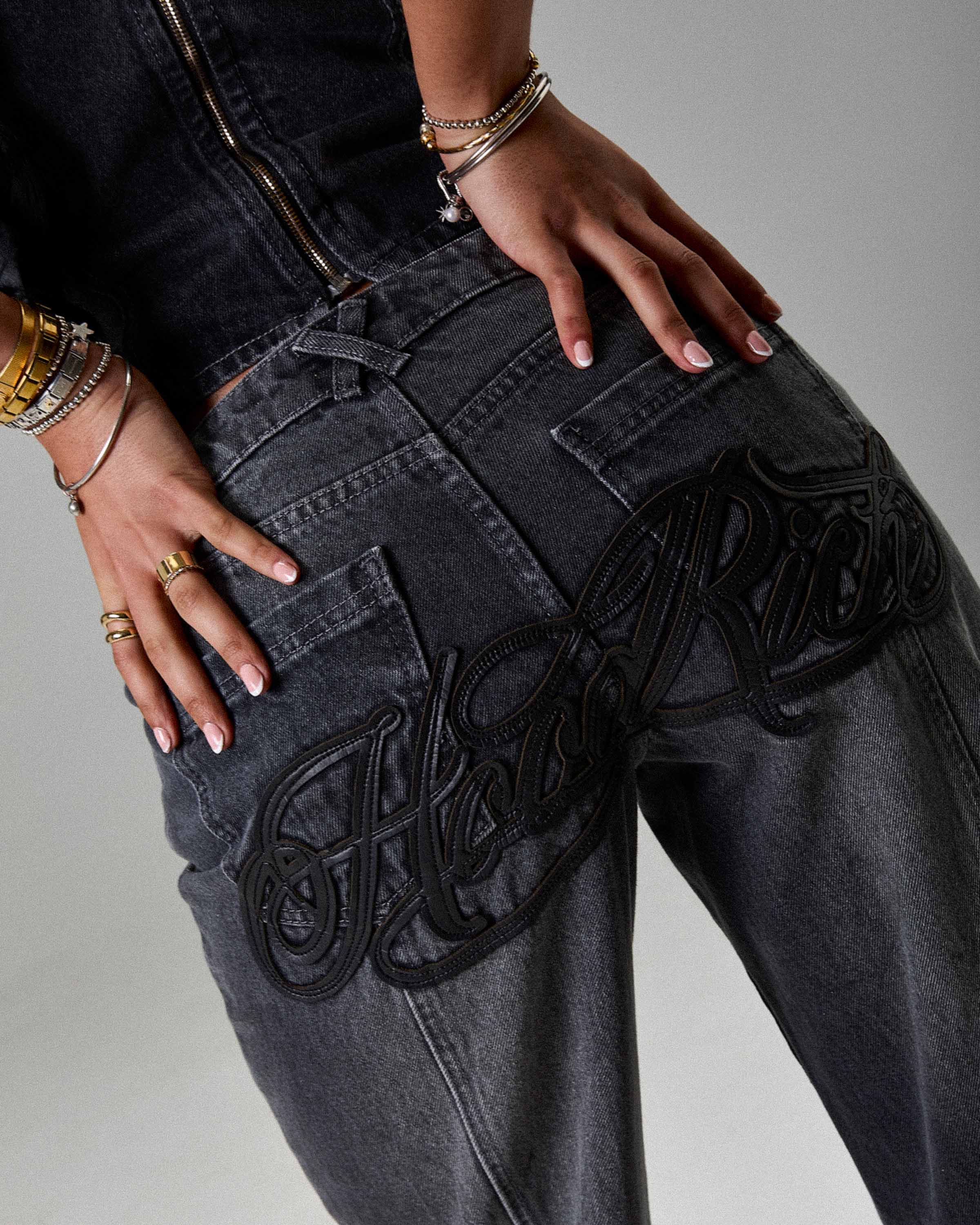 The Winner's Circle Solace Wide Leg Cargo Jeans - Grey/Black - Image 2