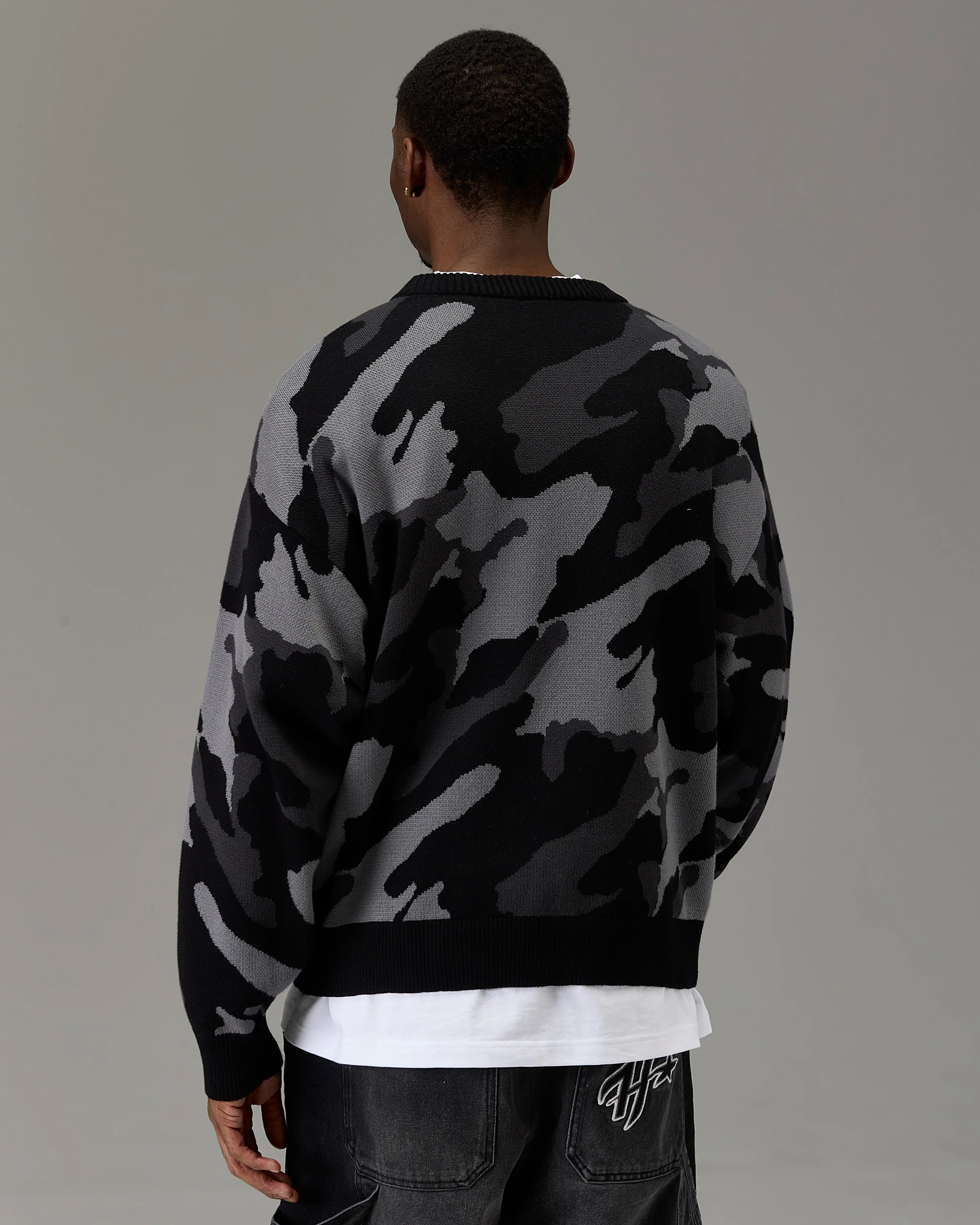 The Winner's Circle Knitwear Sweater - Black/Camo - Image 7