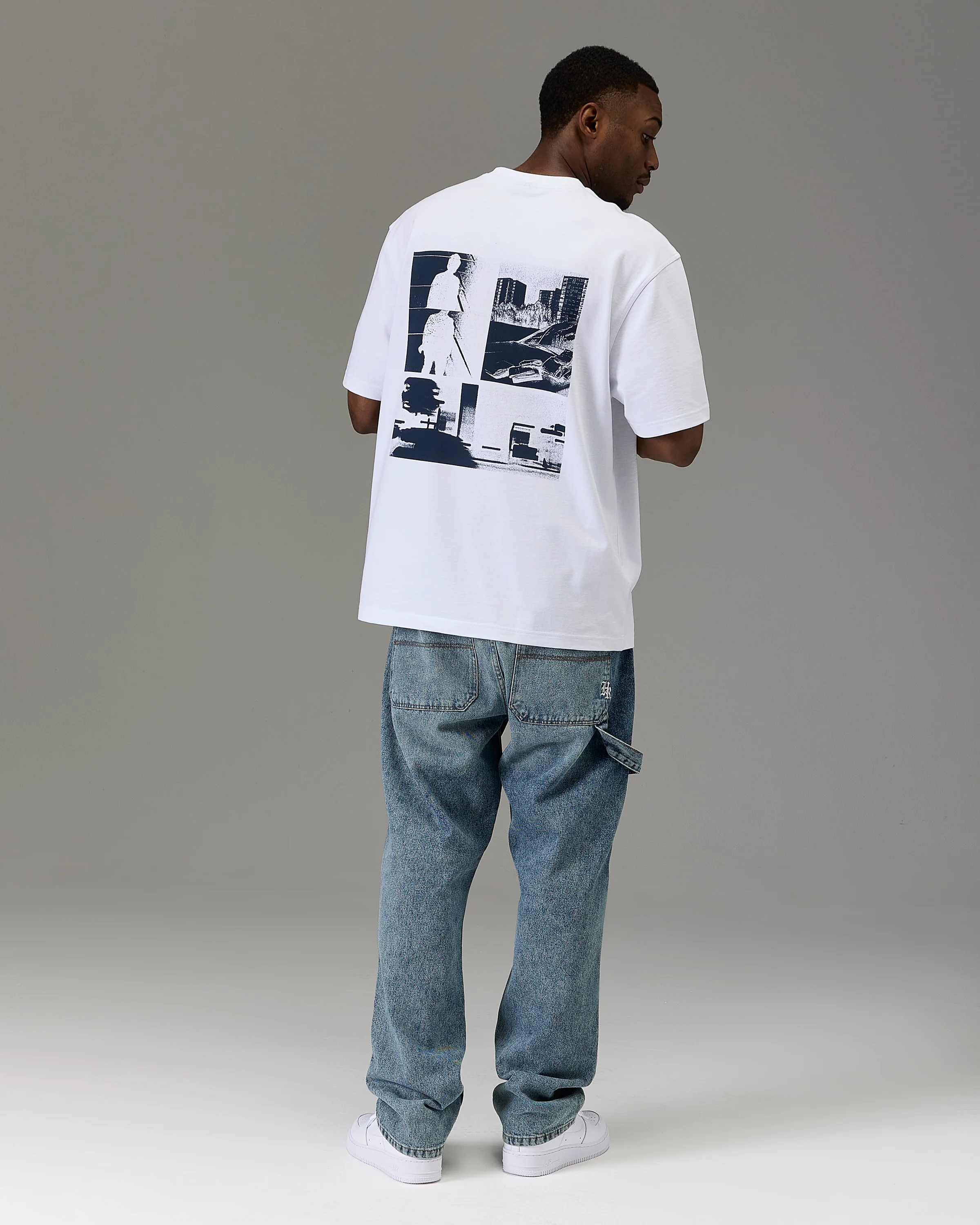 The Winner's Circle Oversized T-Shirt - White/Blue - Image 4