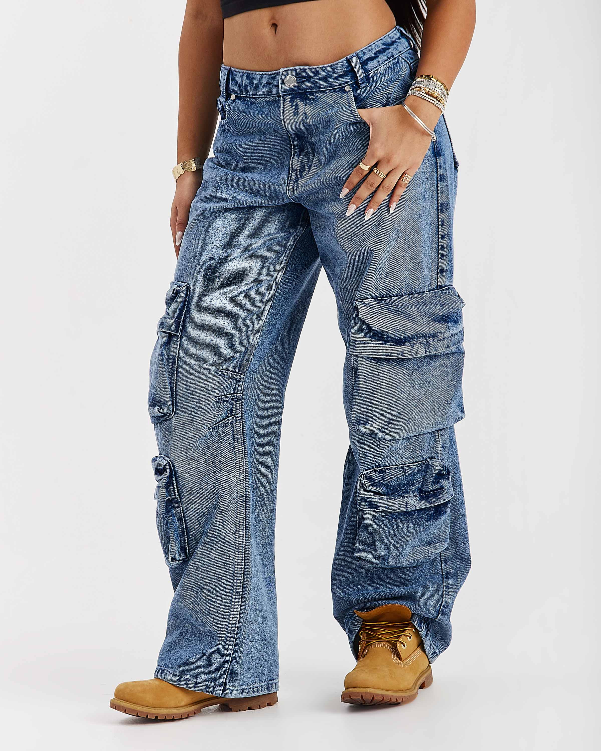 Token Wide Leg Cargo Jeans - Washed Mid Blue - Image 10