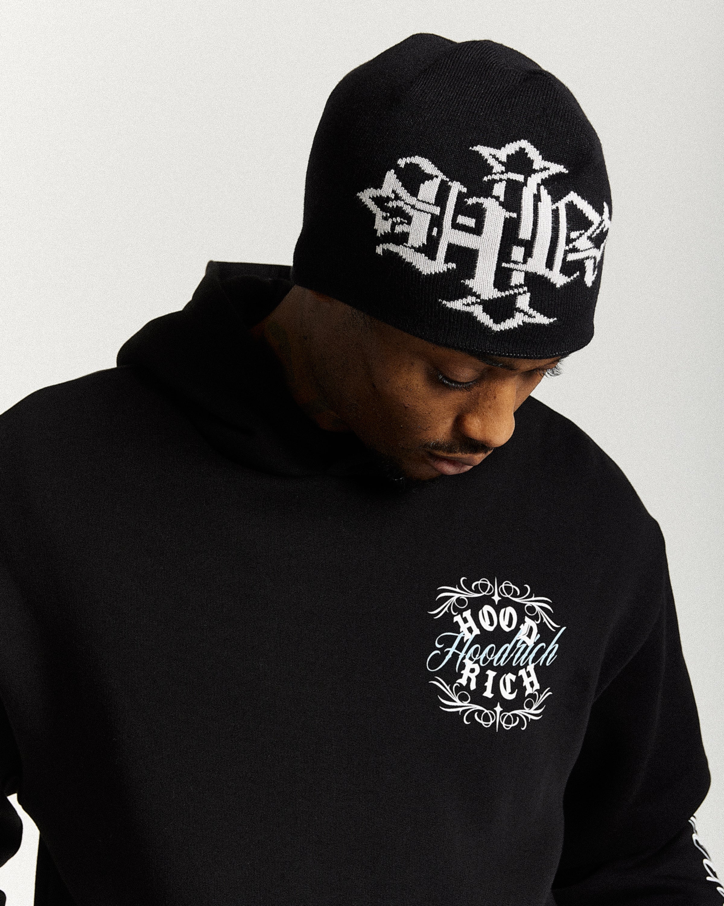 Virtux Skull Knit Beanie - Black/Grey - Image 4