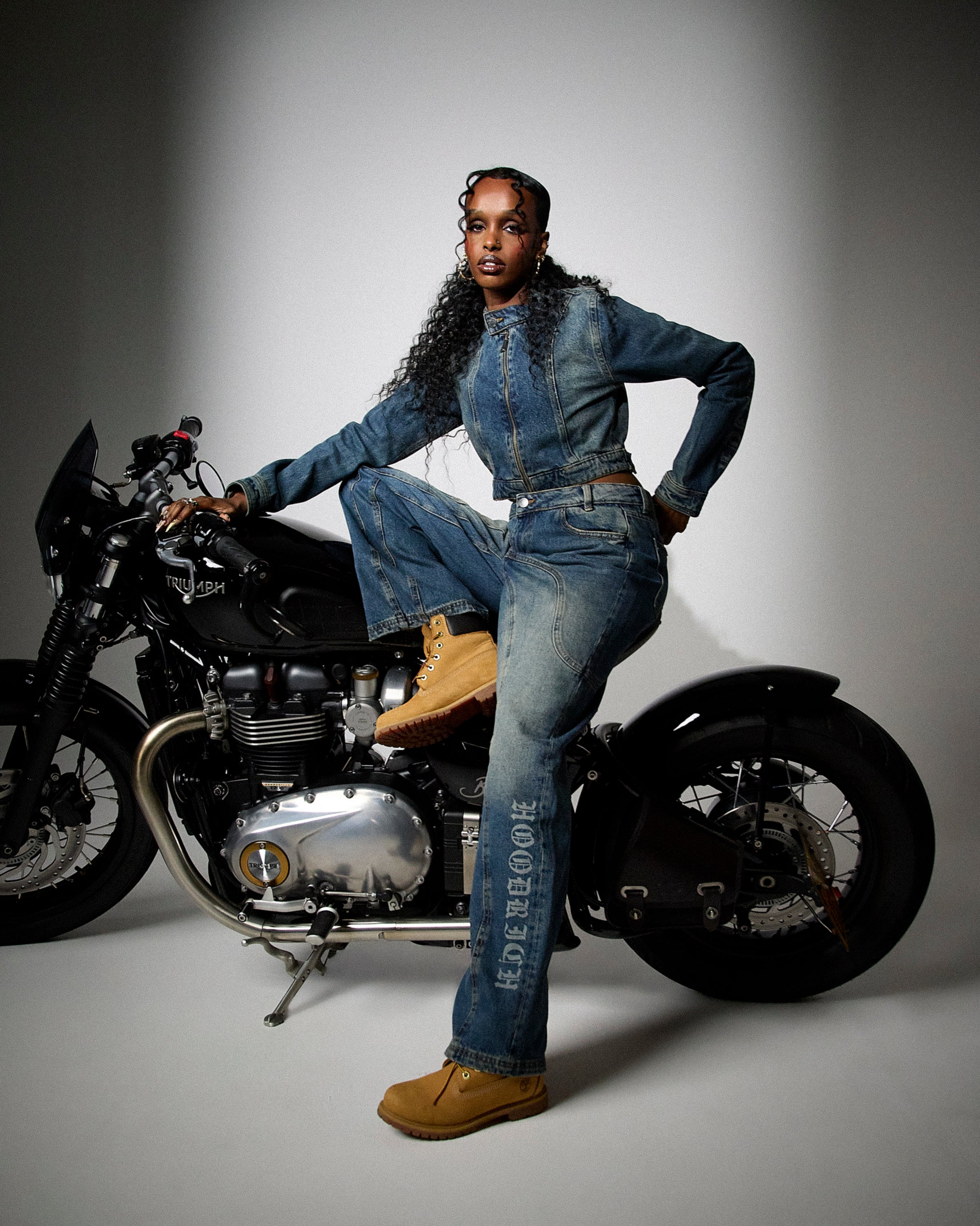 The Winner's Circle Snowdrift Wide Leg Jeans - Dirty Wash - Image 10