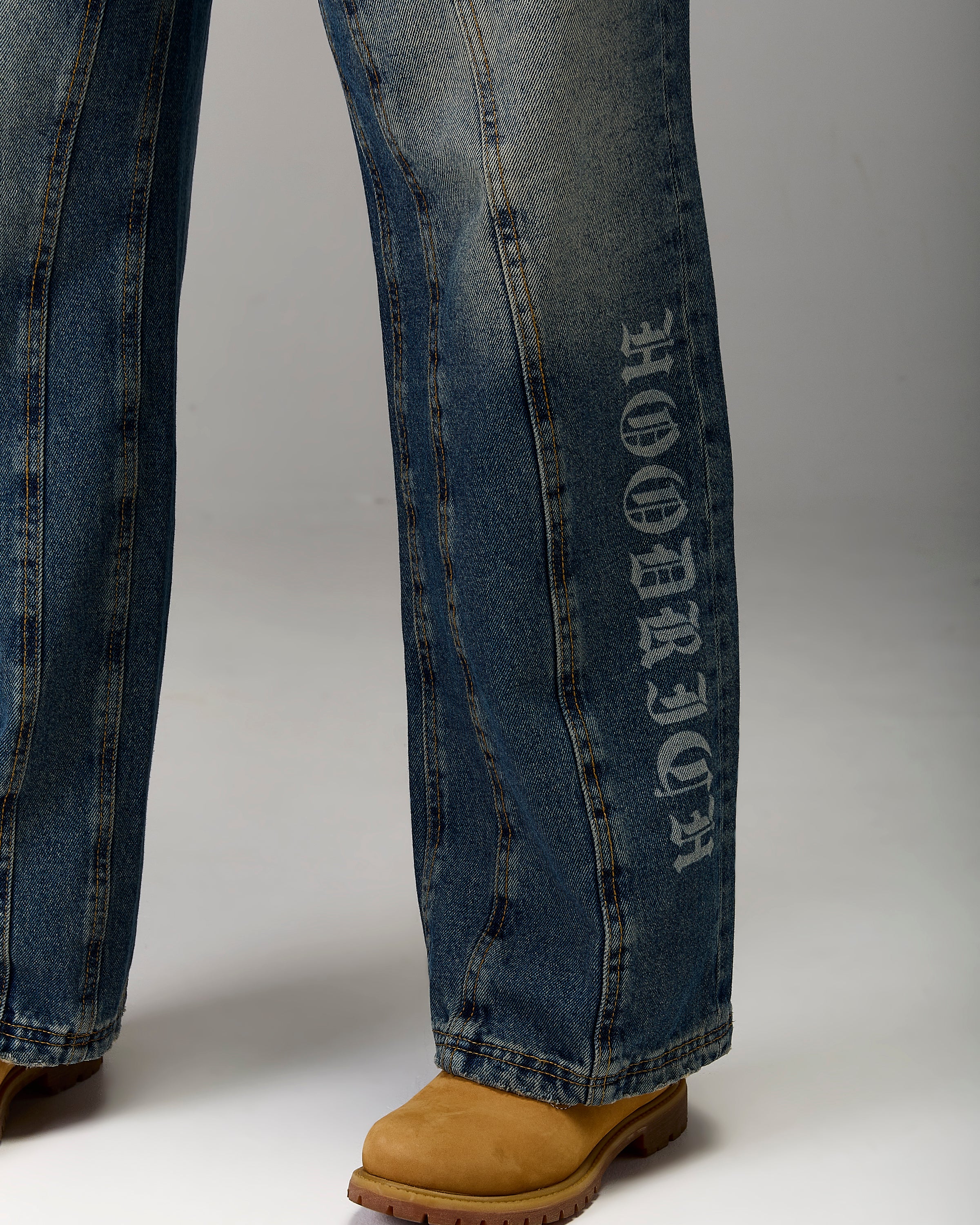 The Winner's Circle Snowdrift Wide Leg Jeans - Dirty Wash - Image 5