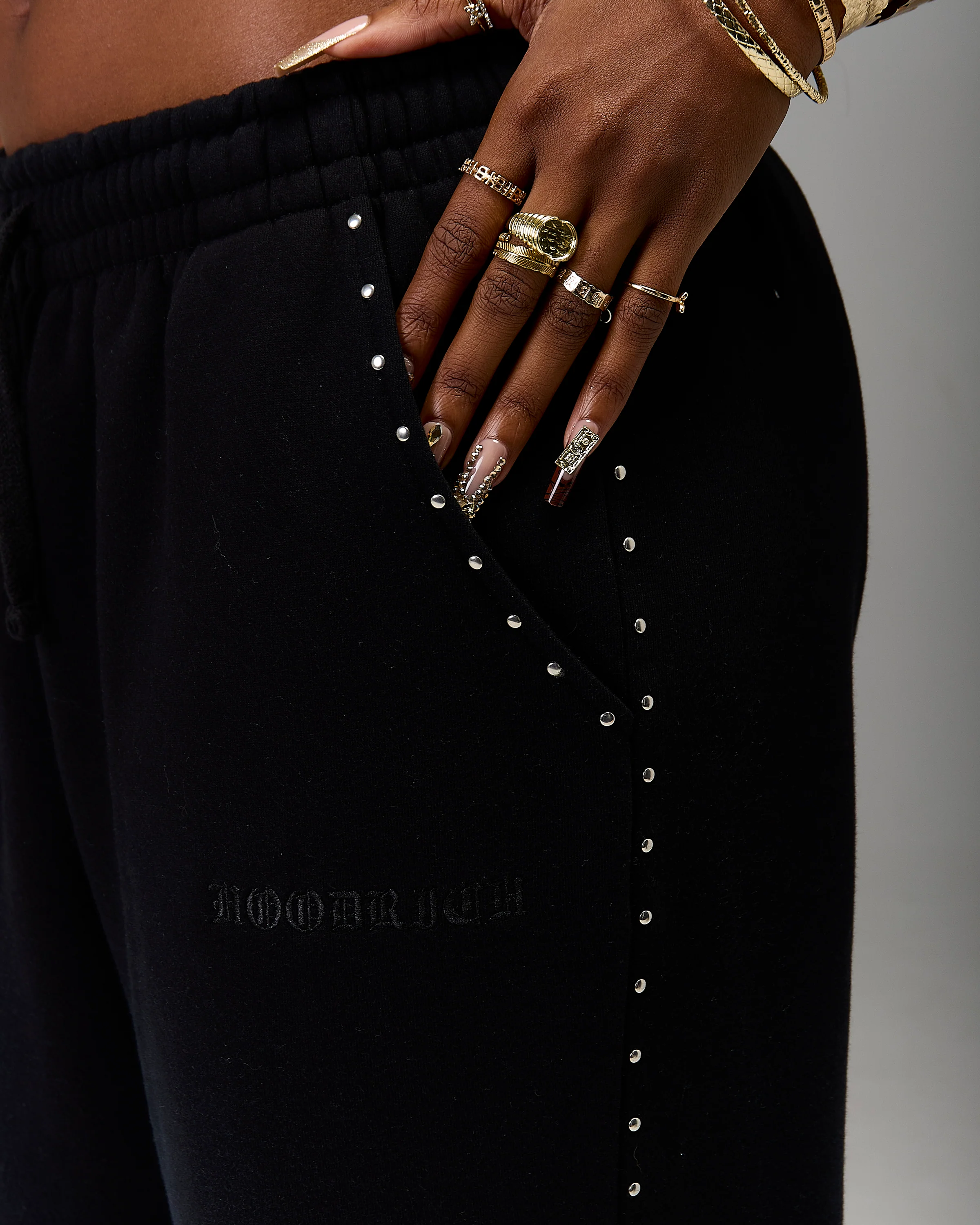 The Winner's Circle Aspen Wide Leg Joggers - Black - Image 14