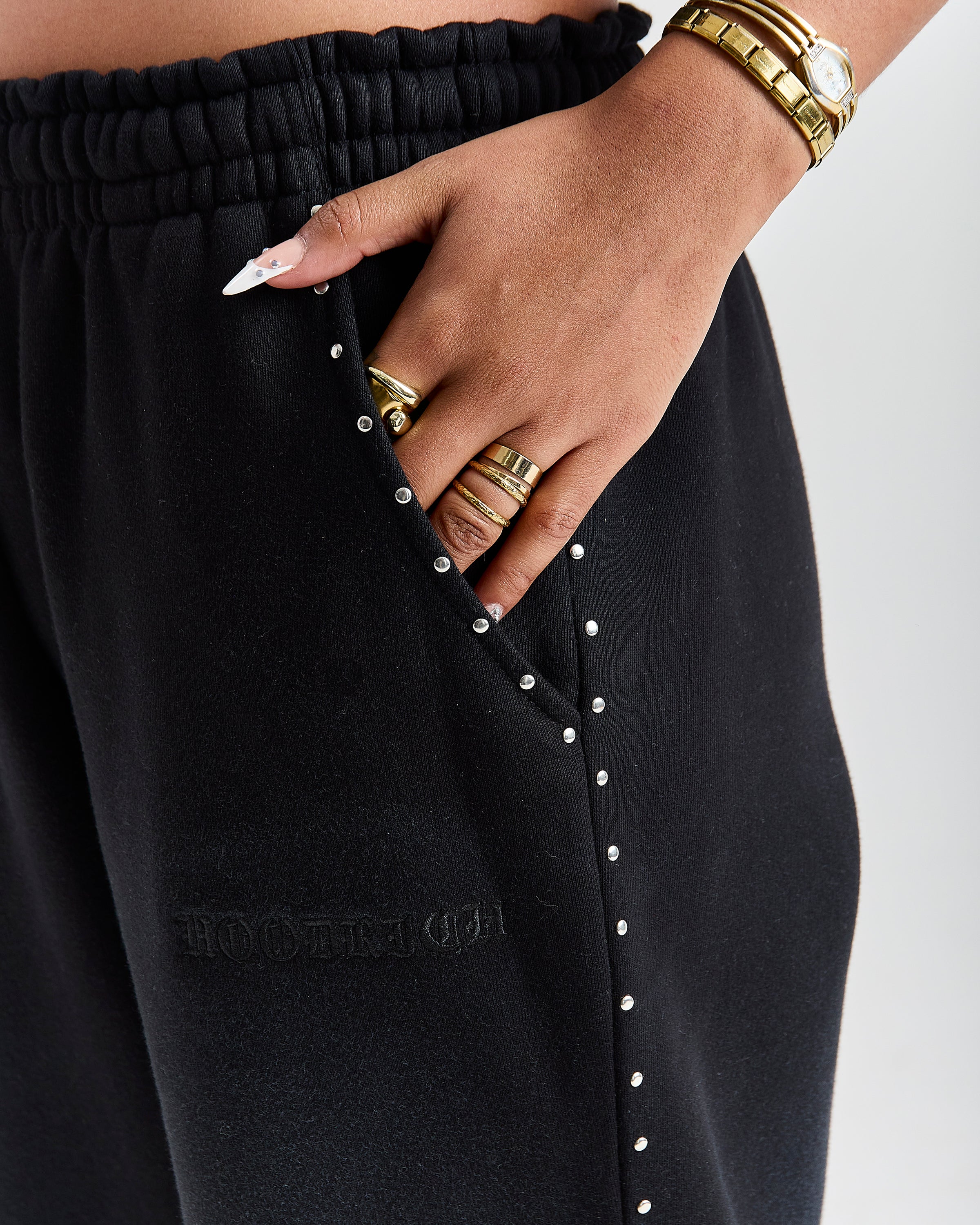 The Winner's Circle Aspen Wide Leg Joggers - Black - Image 4